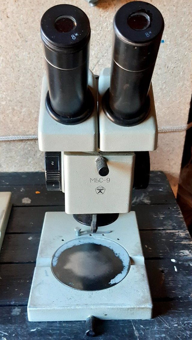 Микроскоп МБС-9 с окулярами х8. 