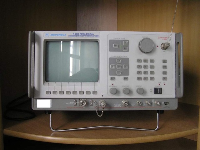 Motorola R-2670 fdma. Анализатор систем связи.