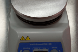 Магнитная мешалка с нагревом Intelli-Stirrer MSH-300i